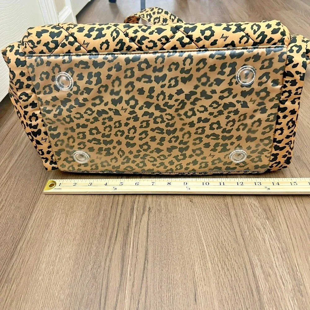 NWT‎ Lug Saunter Leopard Print Overnight Travel Weekender Duffel Bag with Pouch